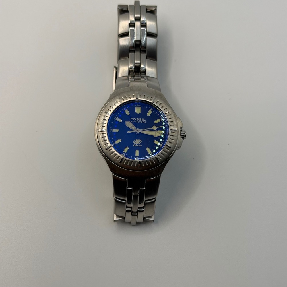 Fossil Blue Watch Women 28mm Silver Blue AM-3324 Diver Style Accessory